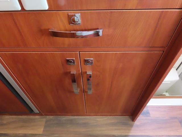 Миниатюра 23