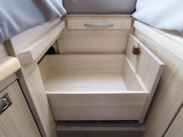 Миниатюра 49