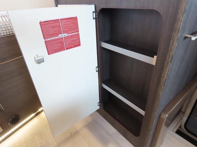 Миниатюра 27