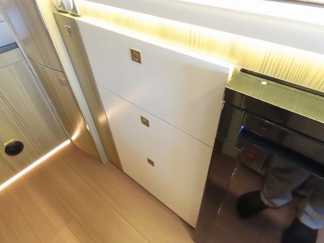 Миниатюра 24