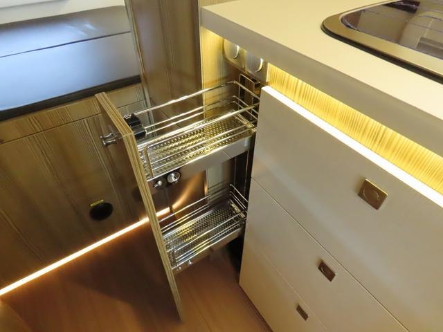 Миниатюра 25