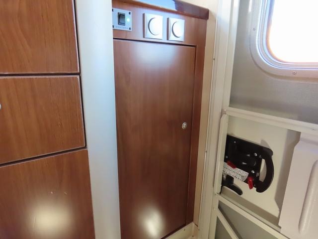 Миниатюра 37