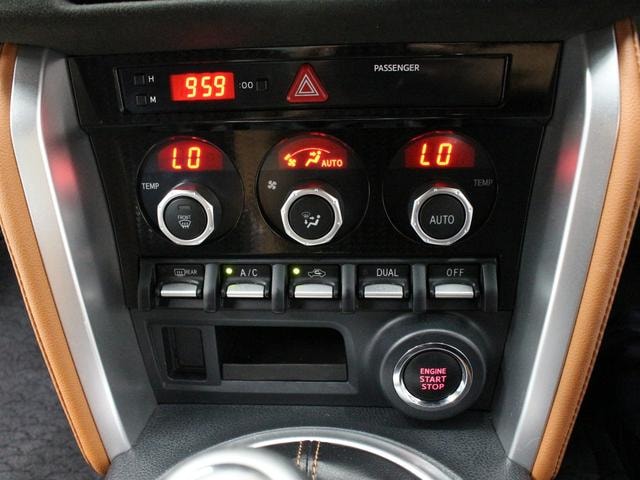 Миниатюра 11