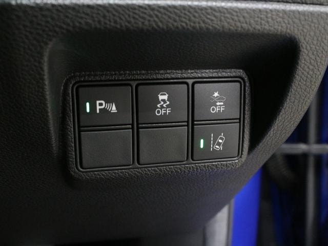 Honda CIVIC 2018 — фото автомобиля 1