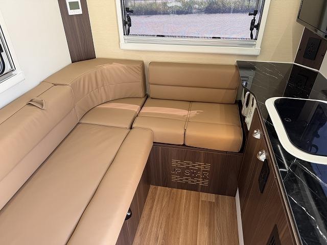 Миниатюра 19