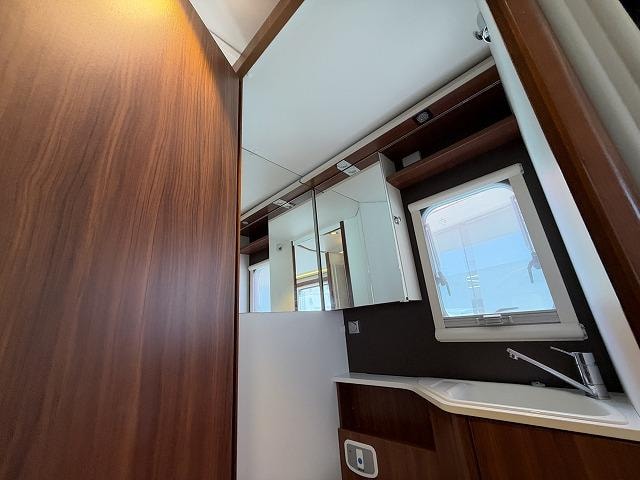 Миниатюра 27
