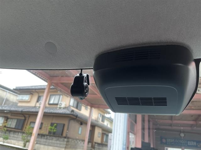 Миниатюра 32