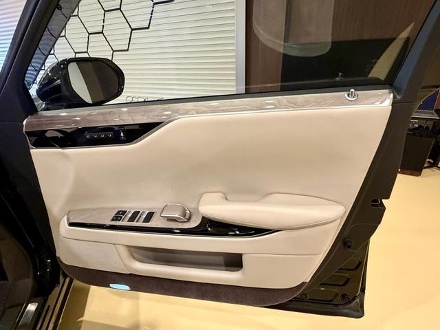 Миниатюра 24