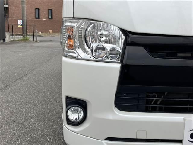 Toyota HIACE VAN 2014 — фото автомобиля 1