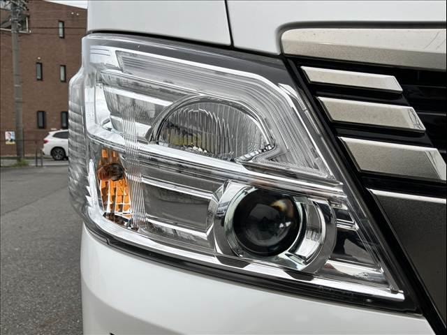 Nissan CARAVAN 2022 — фото автомобиля 1