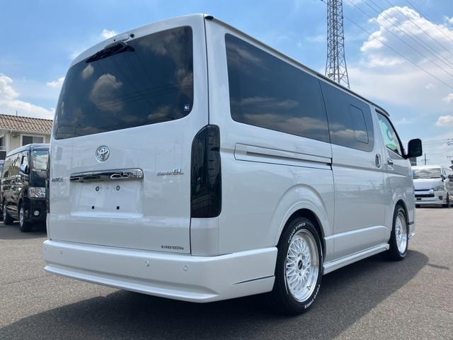 Миниатюра 11