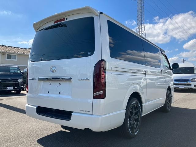Миниатюра 11