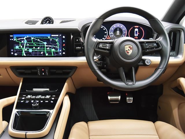 Porsche CAYENNE COUPE 2023 — фото автомобиля 1