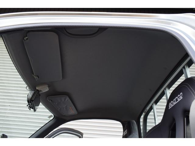 Миниатюра 32