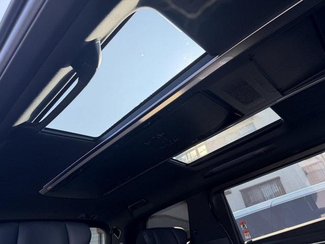 Toyota ALPHARD HYBRID 2023 — фото автомобиля 1