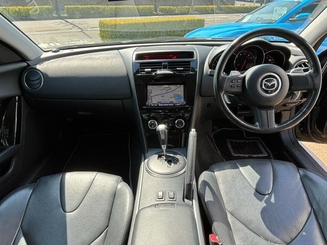 Mazda RX-8 2011 — фото автомобиля 1