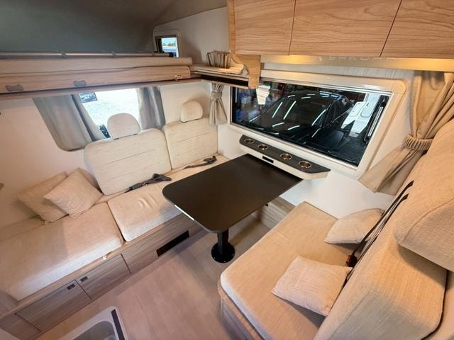 Миниатюра 42