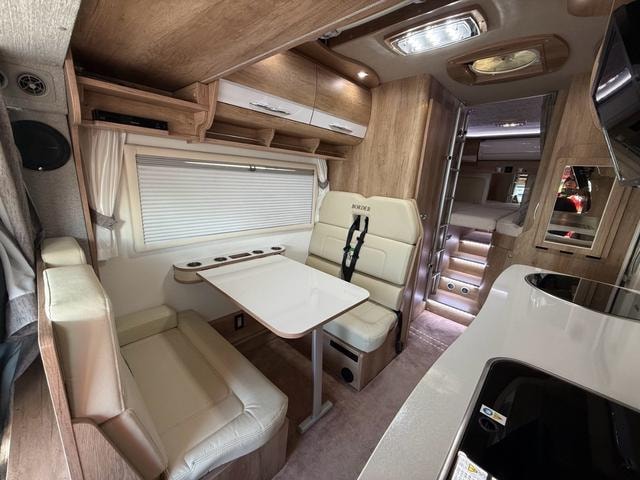 Миниатюра 32