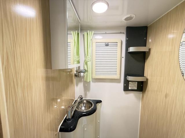 Миниатюра 52