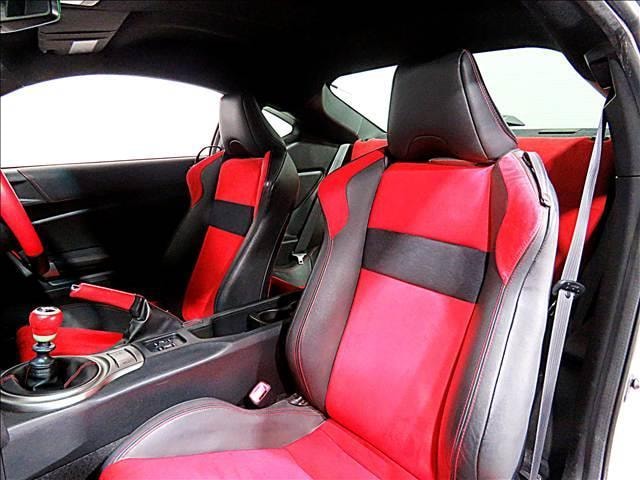 Миниатюра 14