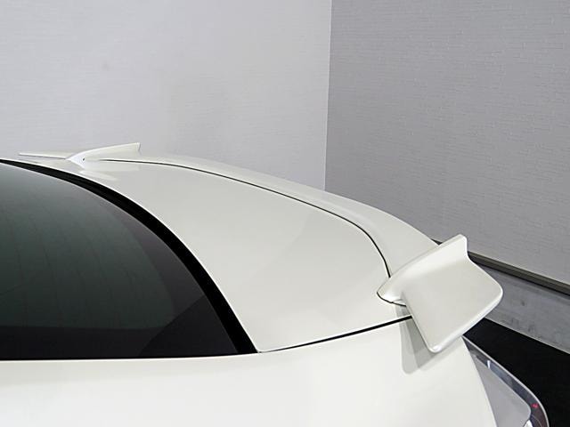 Миниатюра 28