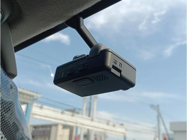 Миниатюра 37