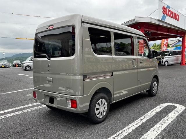 Миниатюра 28