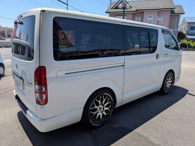 Миниатюра 17