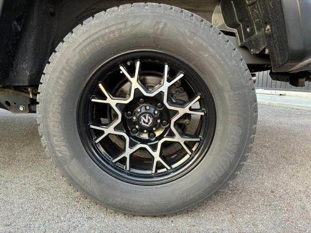 Миниатюра 33