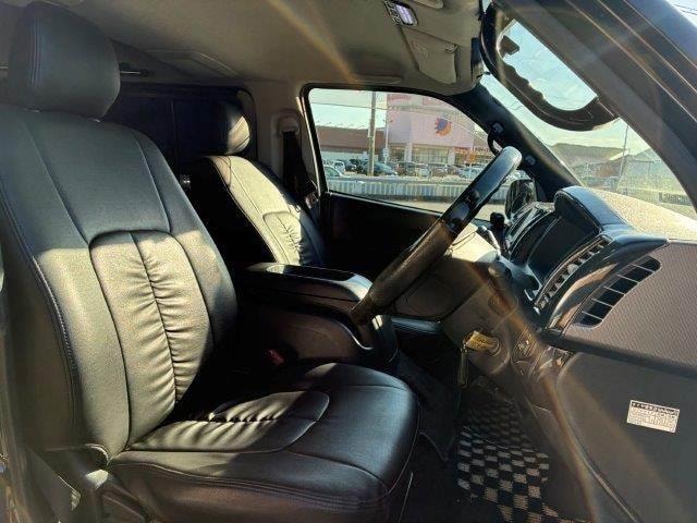 Миниатюра 12