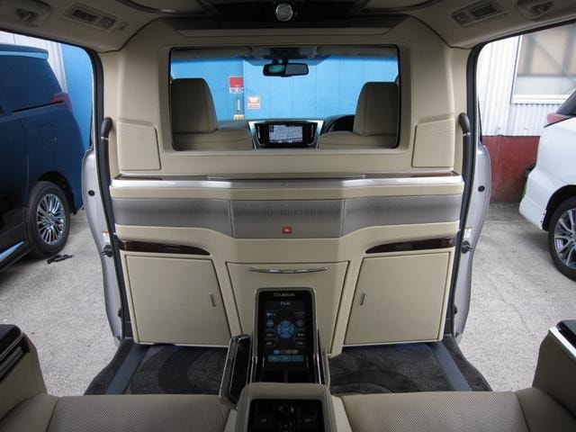 Миниатюра 38