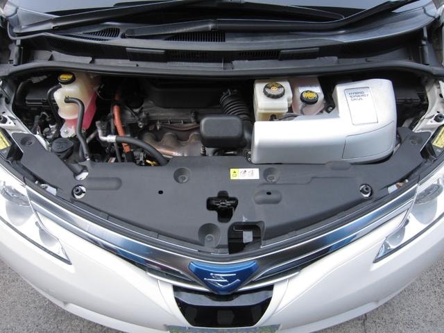 Toyota ESTIMA HYBRID 2016 — фото автомобиля 1