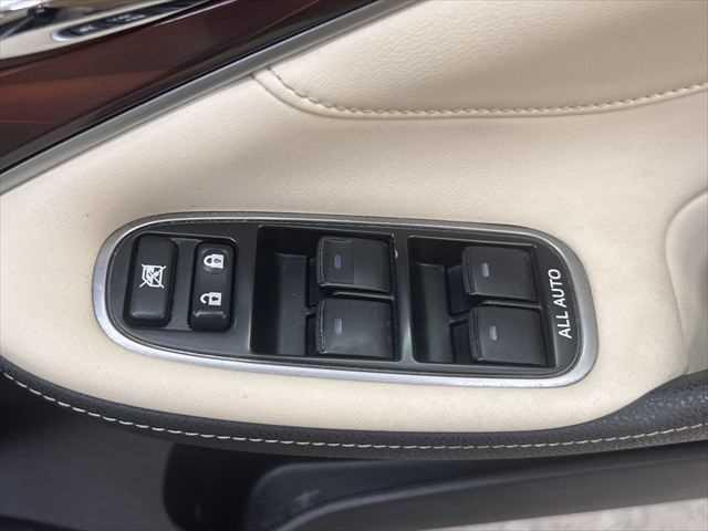 Toyota CROWN HYBRID 2014 — фото автомобиля 1