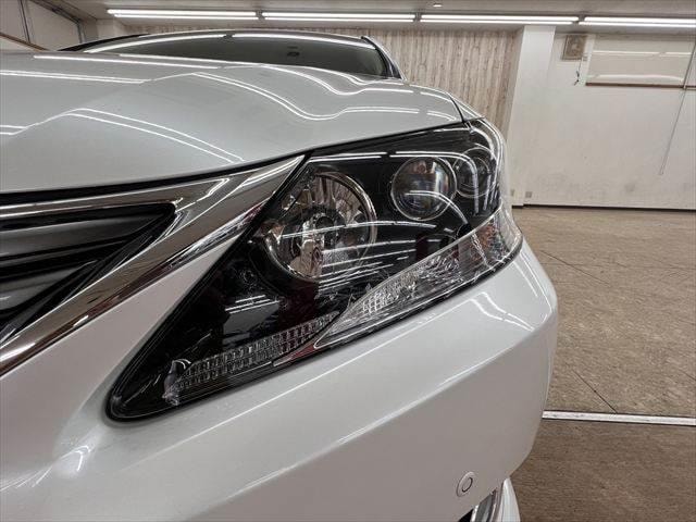 Lexus HS 2015 — фото автомобиля 1