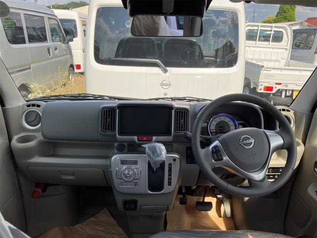 Nissan CLIPPER RIO 2026 — фото автомобиля 1