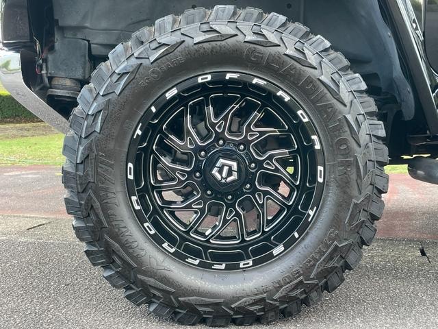 Миниатюра 24