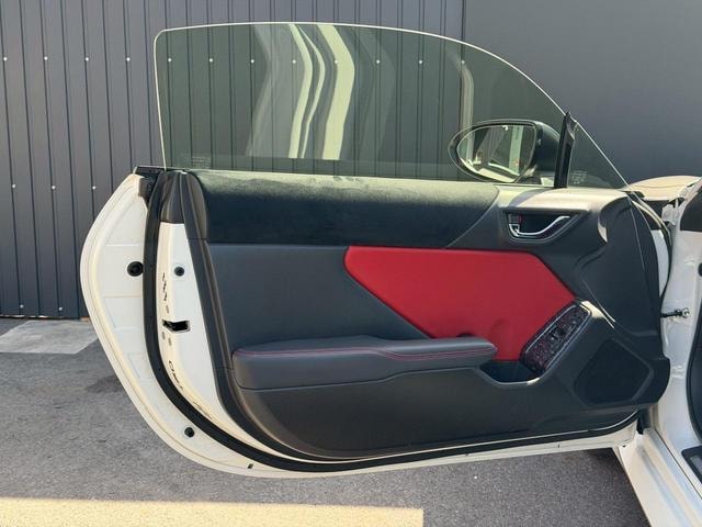 Миниатюра 38