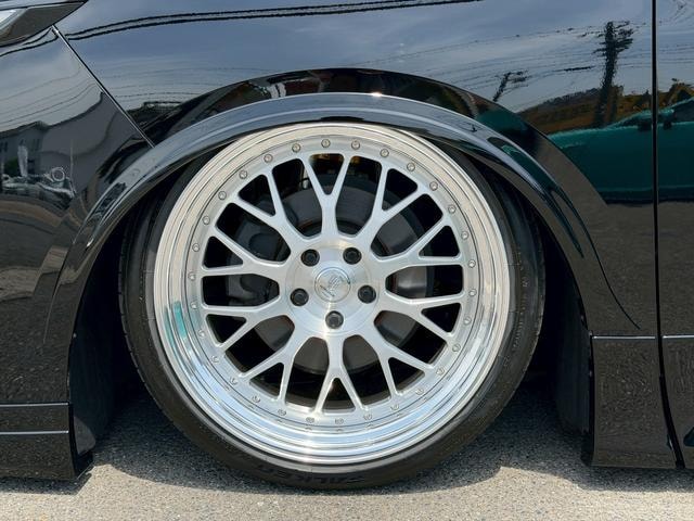 Миниатюра 17