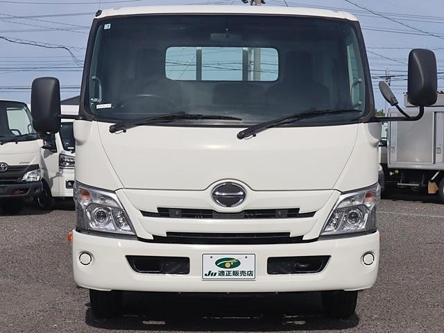 Hino DUTRO 2020 — фото автомобиля 1
