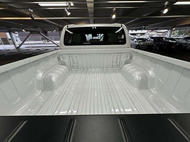 Миниатюра 33
