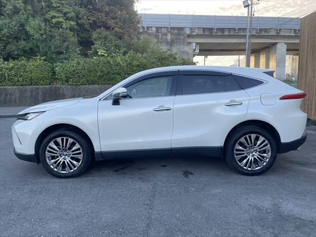 Toyota HARRIER HYBRID 2020 — фото автомобиля 1