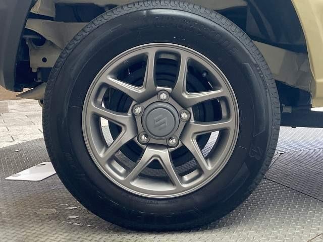 Миниатюра 37