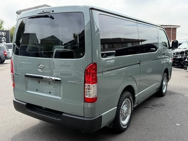 Миниатюра 11