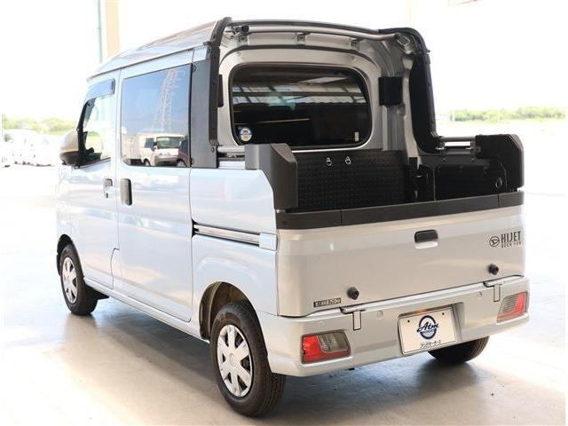 Миниатюра 9
