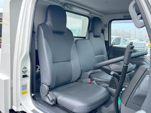 Isuzu ELF TRUCK 2025 — фото автомобиля 1