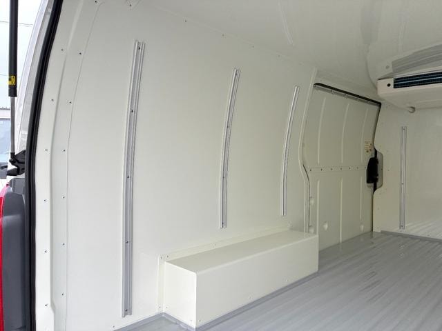 Миниатюра 12