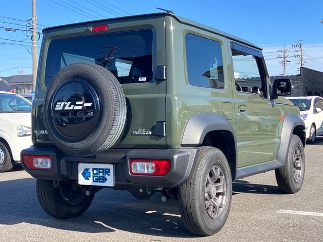 Suzuki JIMNY SIERRA 2019 — фото автомобиля 1