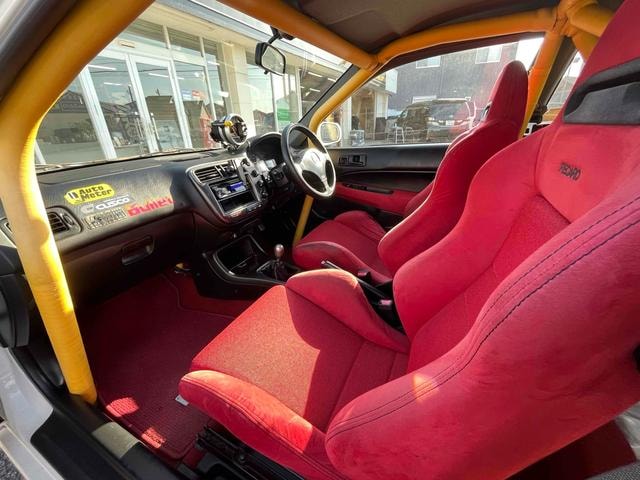 Миниатюра 32