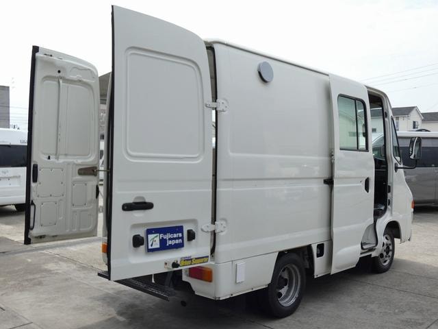 Миниатюра 30