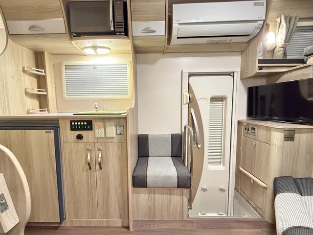 Миниатюра 18